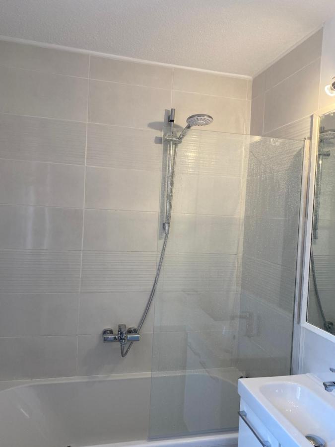 Superbe Appartement Climatise Avec Parking Prive Port Vendres Buitenkant foto